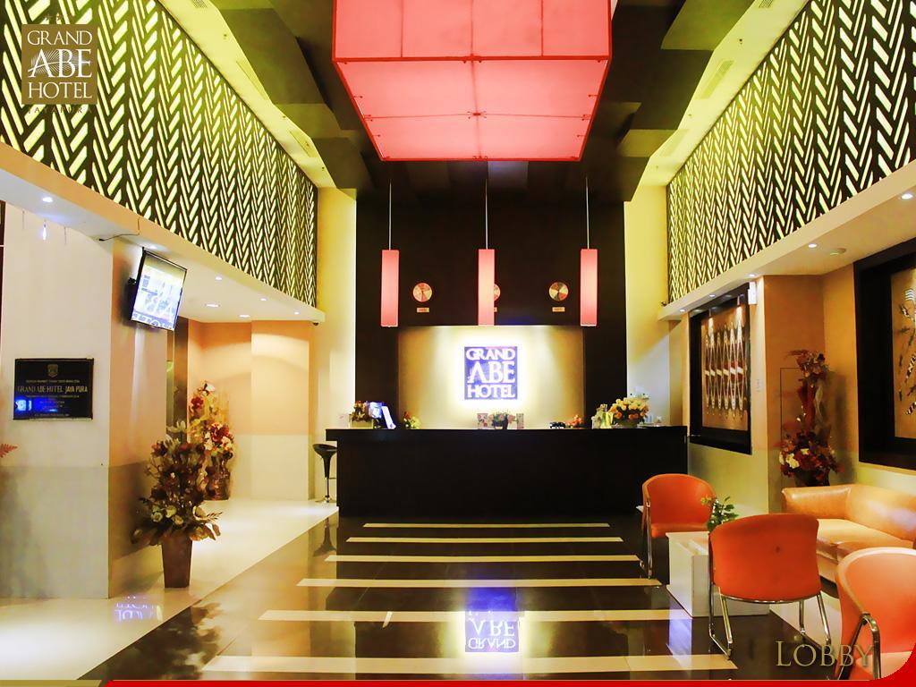 Grand Abe Hotel Jayapura Extérieur photo